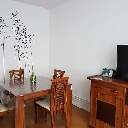 Apartment Le Voltaire